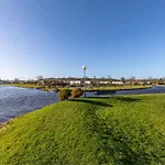 Oase Aan De Kaag