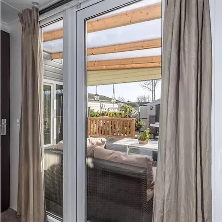 Holiday home Oase Aan De Kaag Warmond
