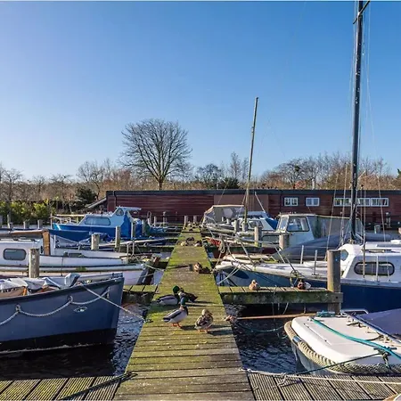Oase Aan De Kaag Holiday home
