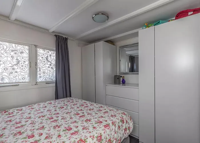 Casa de Férias Oase Aan De Kaag