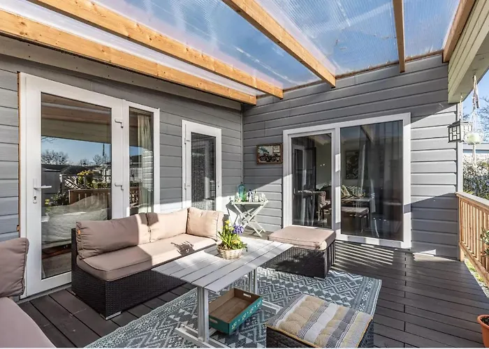 Oase Aan De Kaag Holiday home *